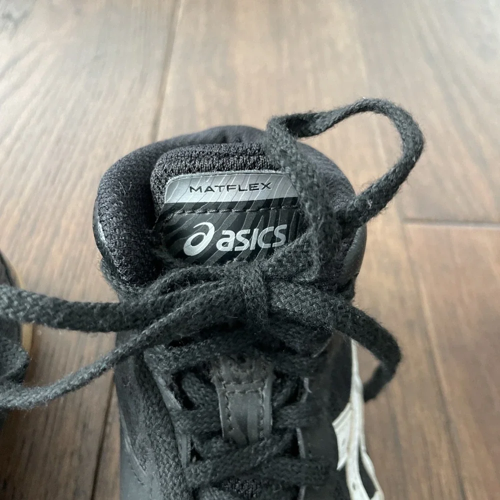 Asics Matflex 7 High Top Wrestling Shoes Youth Kids Size 2 Black White 1084A011